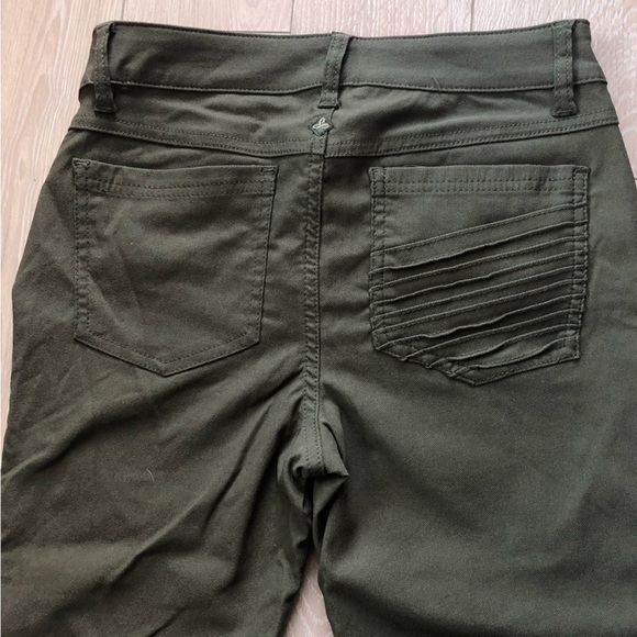 Prana Like New Brenna Pants in Olive Green Women’s Size 6 - Picture 11 of 14